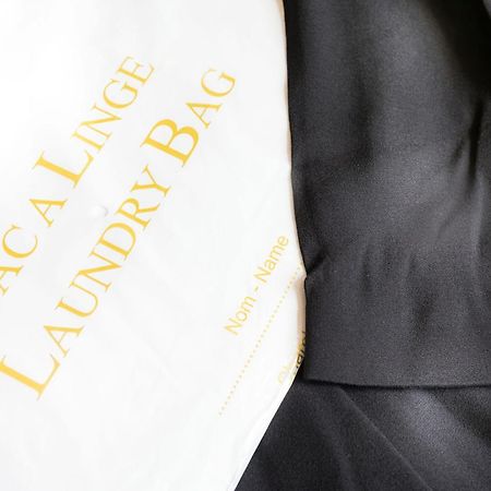 Hotel Acanthe - Boulogne Billancourt Bagian luar foto